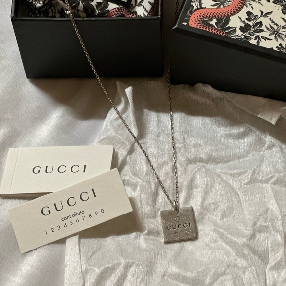 Gucci silver necklace authentic - Picture 3 of 8